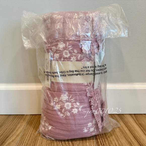 Threshold Studio McGee Floral Block Print Jacquard Throw Purple/Cream - Picture 5 of 7